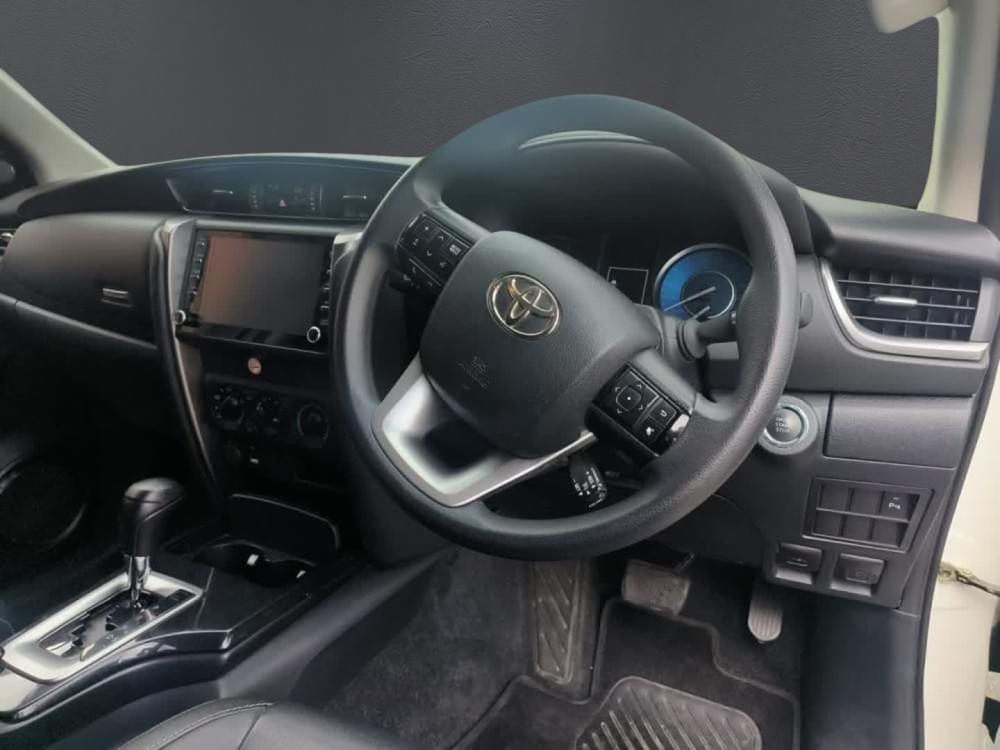 Toyota Fortuner 2.4 Gd-6 Rb 6At