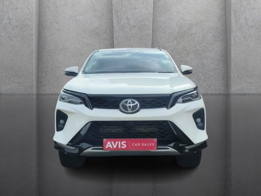 Toyota Fortuner 2.4 Gd-6 Rb At