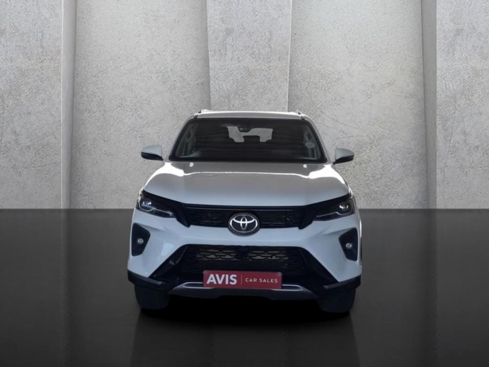 Toyota Fortuner 2.4 Gd-6 Rb At