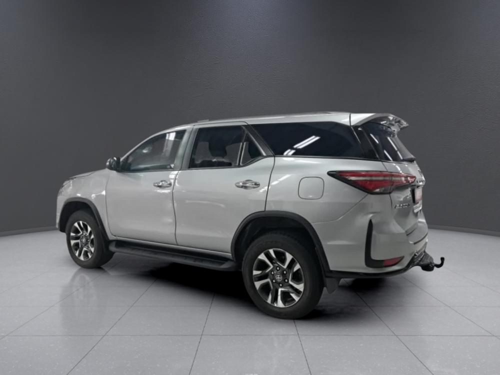 Toyota N/A 2.4 Gd-6 Rb 6At