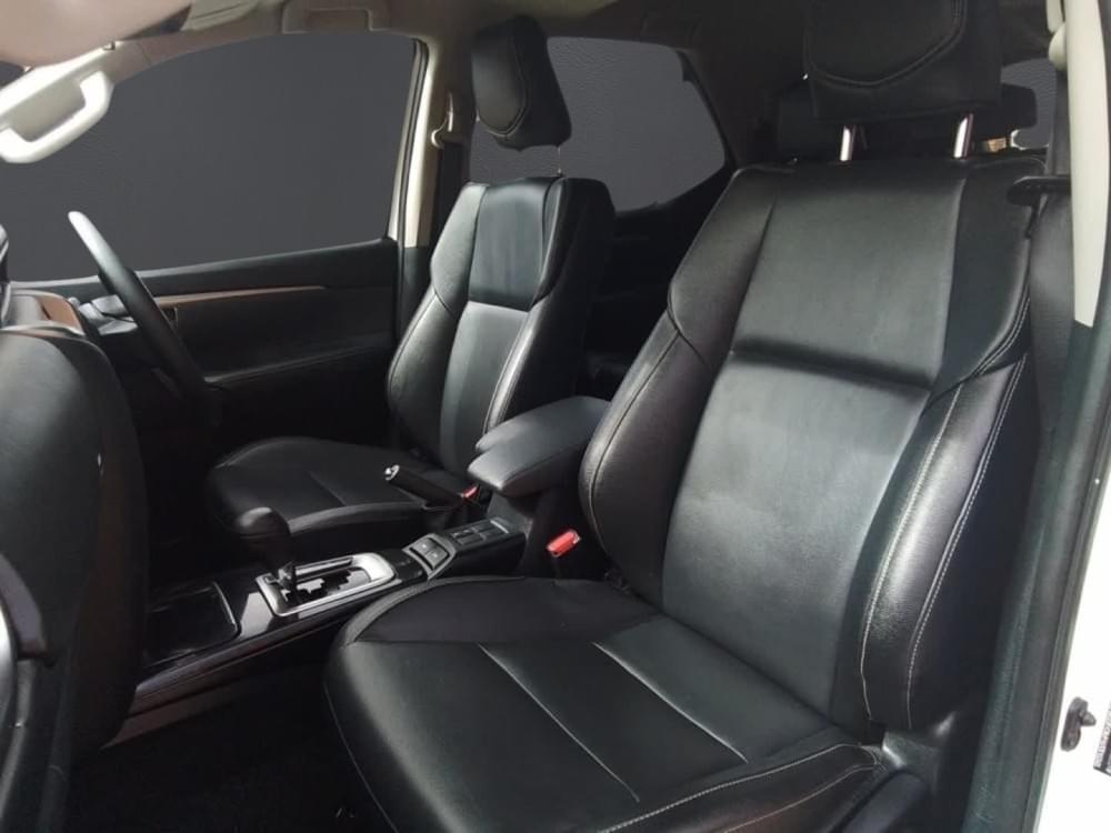 Toyota Fortuner 2.4 Gd-6 Rb At