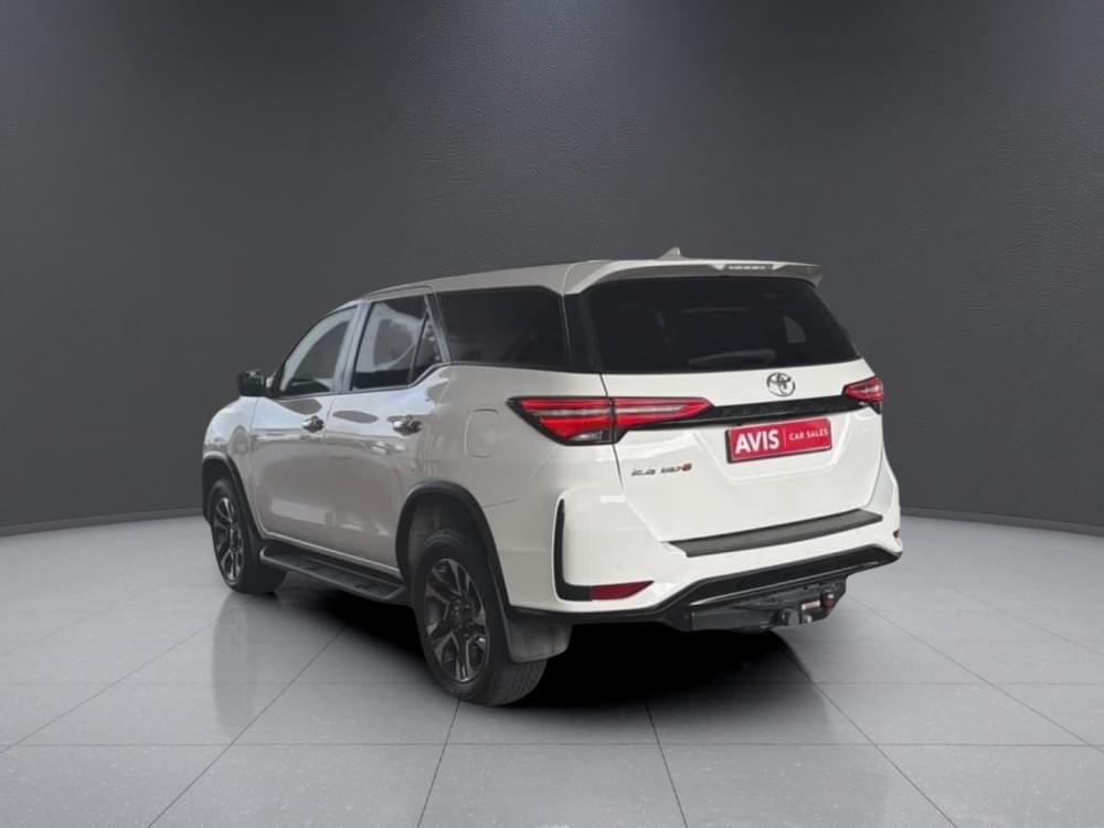 Toyota Fortuner 2.4 Gd-6 Rb 6At