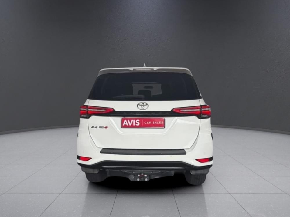 Toyota Fortuner 2.4 Gd-6 Rb 6At