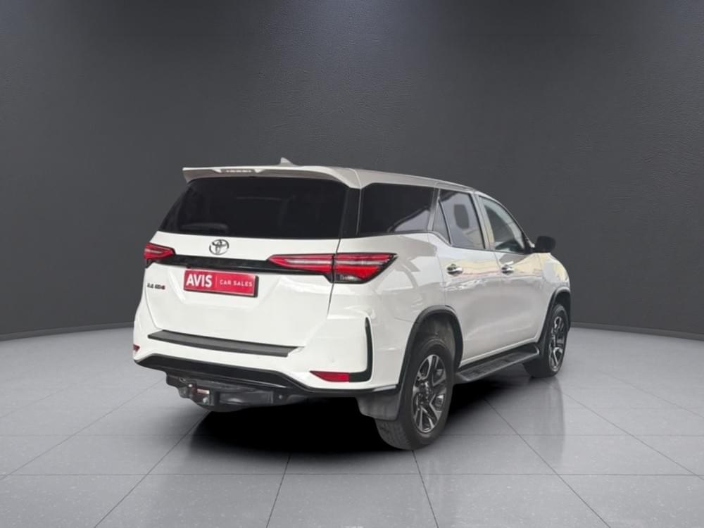 Toyota Fortuner 2.4 Gd-6 Rb 6At