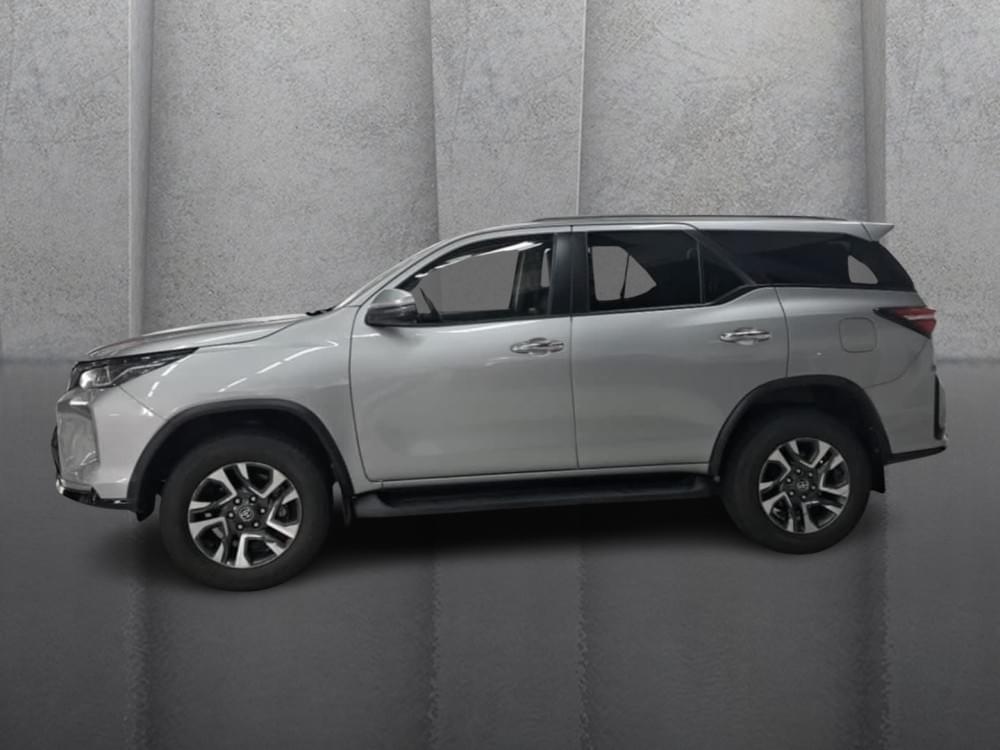 Toyota Fortuner 2.4 Gd-6 4X4 At