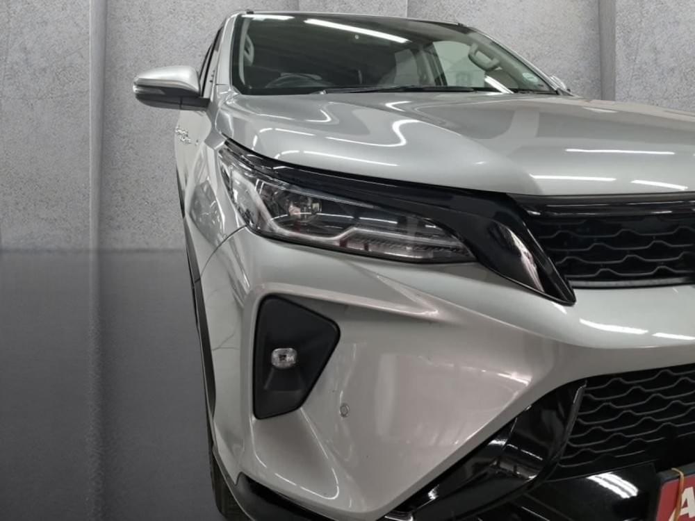 Toyota Fortuner 2.4 Gd-6 4X4 At