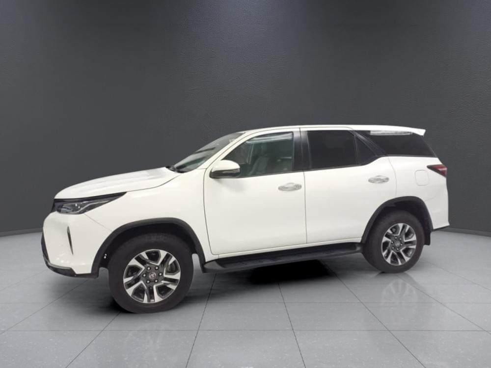 Toyota Fortuner 2.4 Gd-6 4X4 At