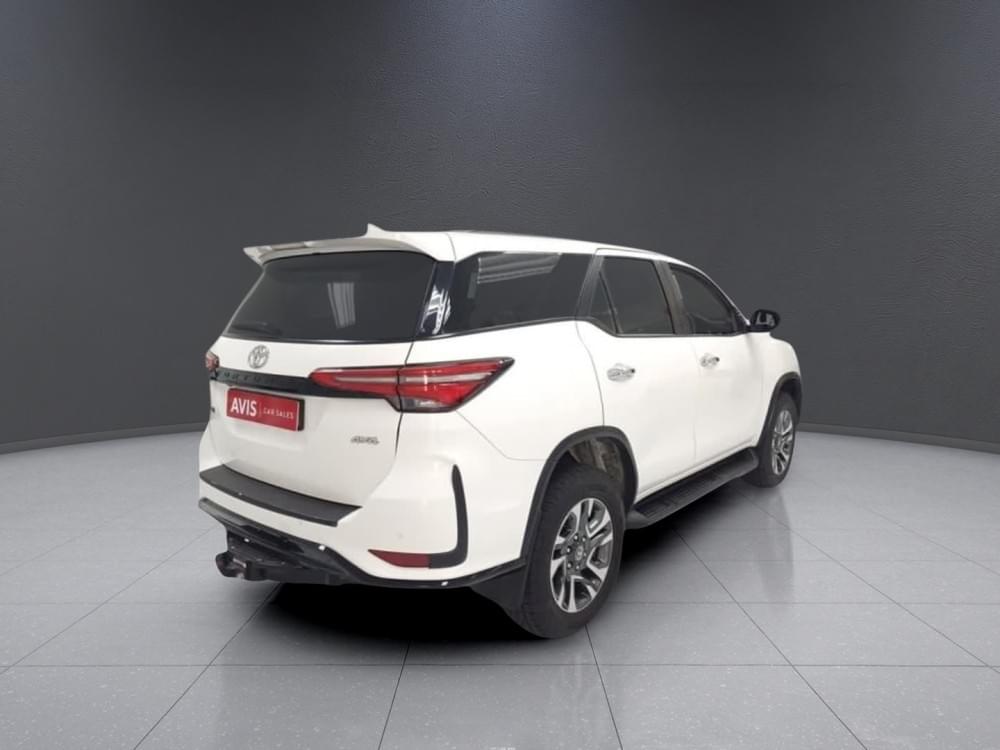 Toyota Fortuner 2.4 Gd-6 4X4 At
