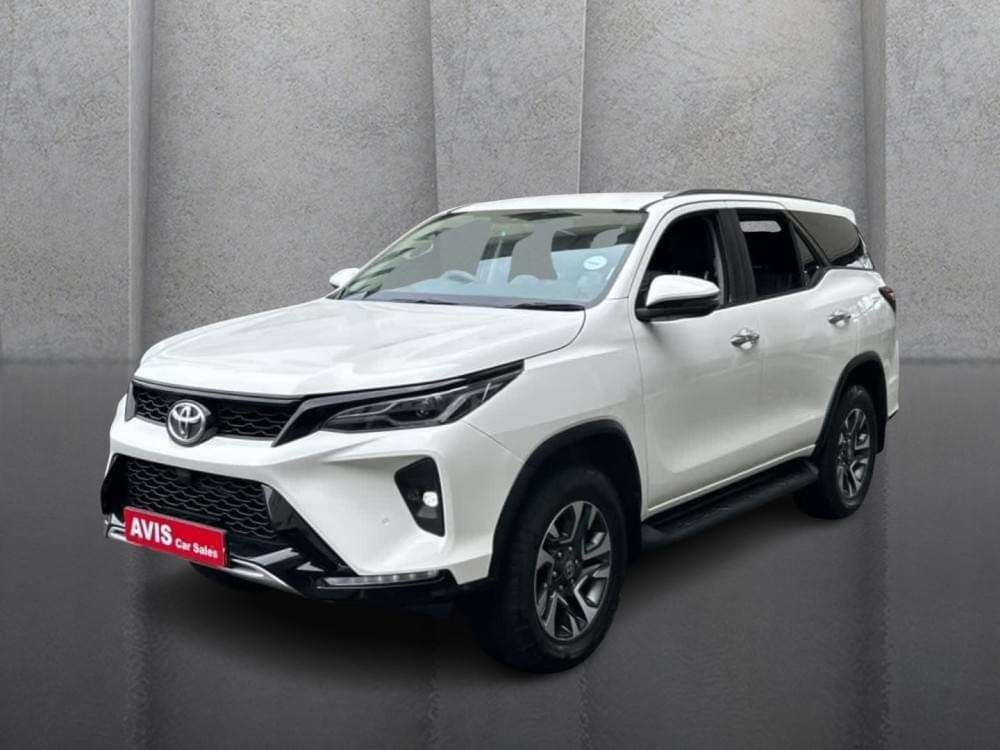 Toyota Fortuner 2.4 Gd-6 4X4 At