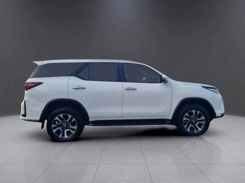 Toyota Fortuner 2.4 Gd-6 4X4 6At