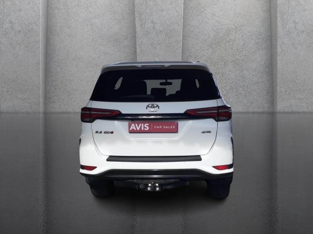 Toyota Fortuner 2.4 Gd-6 4X4 At