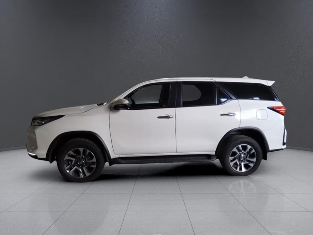 Toyota Fortuner 2.8 Gd-6 Rb At