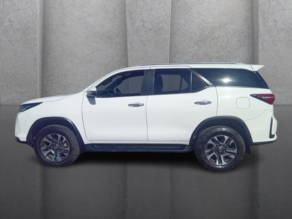 Toyota Fortuner 2.8 Gd-6 Rb At