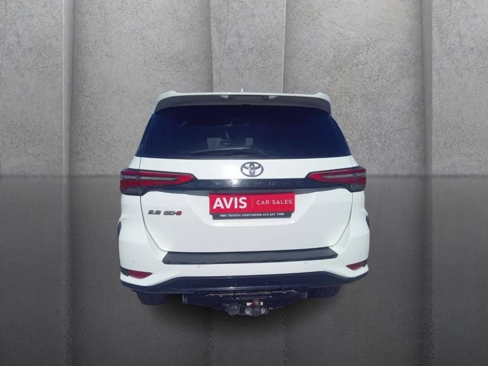 Toyota Fortuner 2.8 Gd-6 Rb At