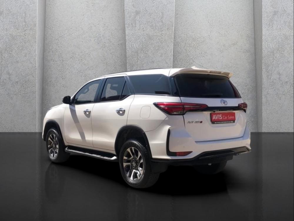 Toyota Fortuner 2.8 Gd-6 Rb At
