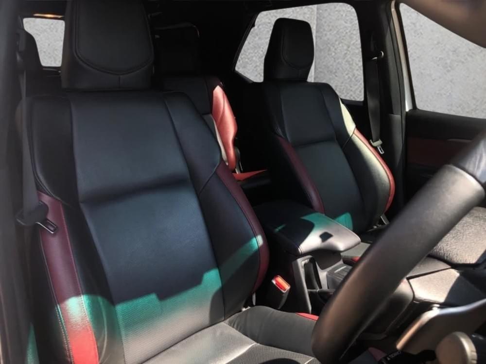 Toyota Fortuner 2.8 Gd-6 Rb At