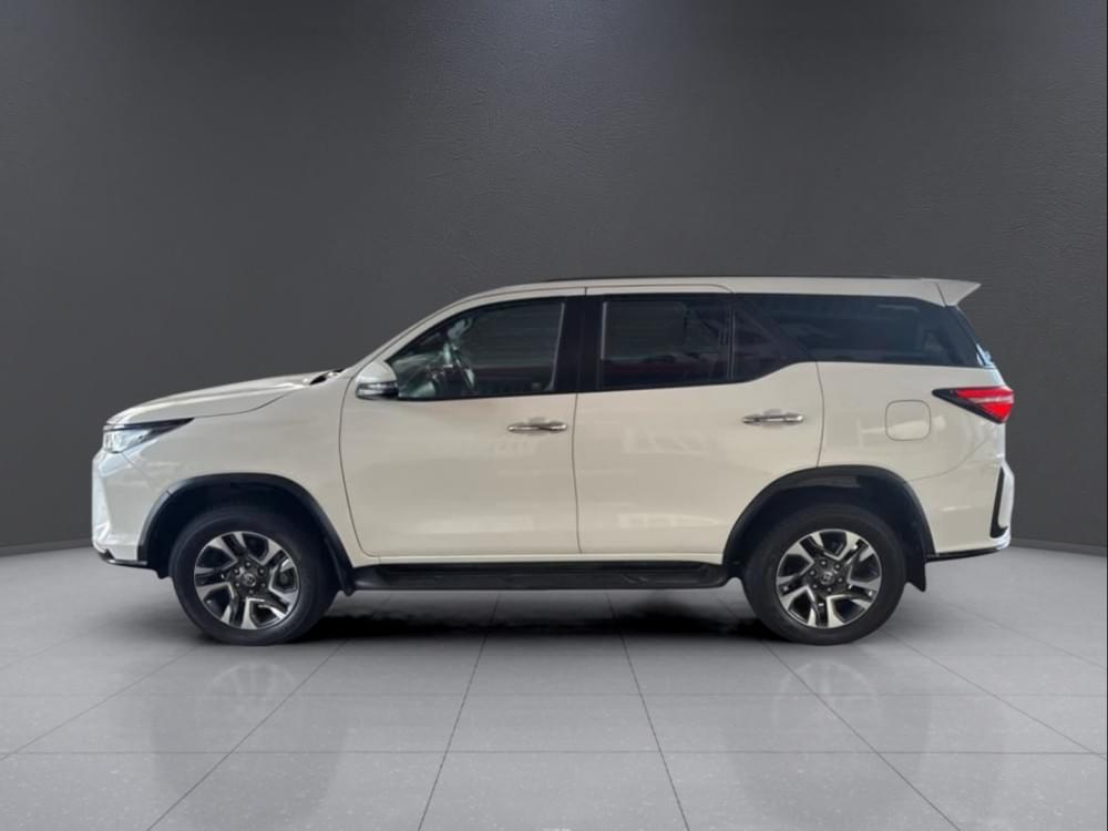 Toyota N/A 2.8 Gd-6 Rb At