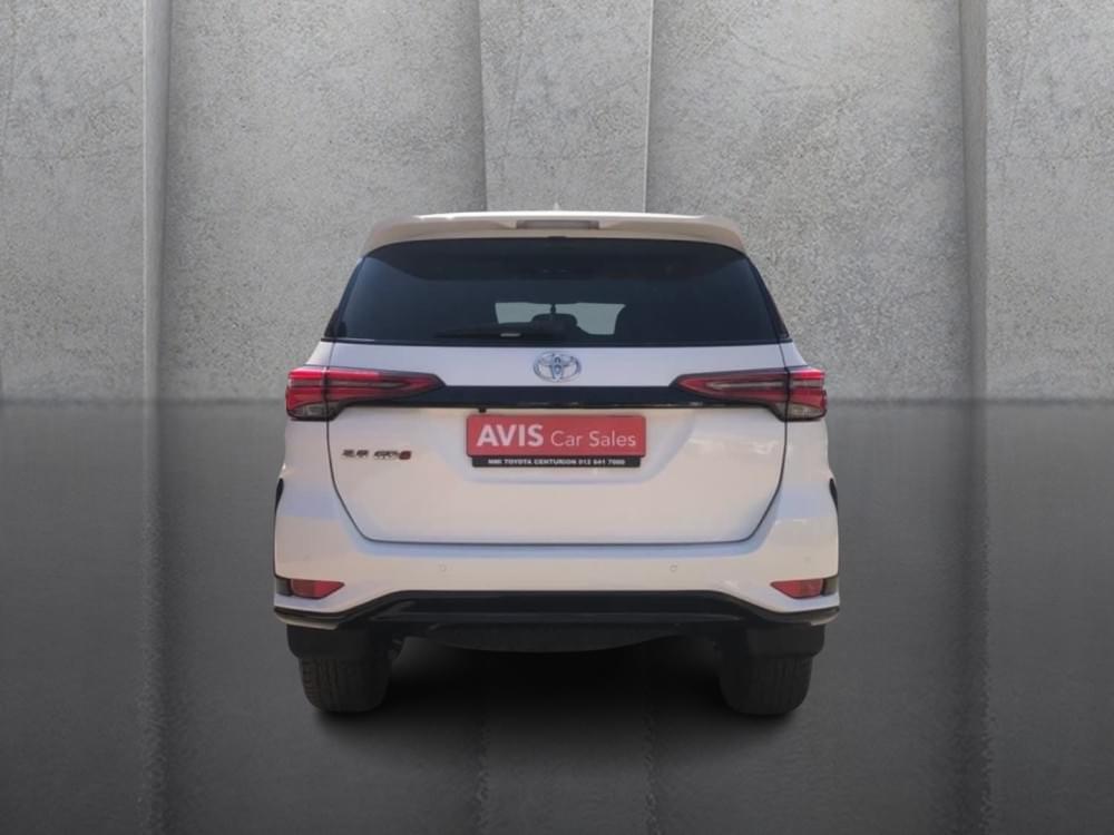 Toyota Fortuner 2.8 Gd-6 Rb At