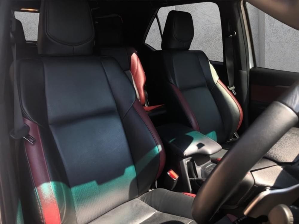 Toyota Fortuner 2.8 Gd-6 Rb At