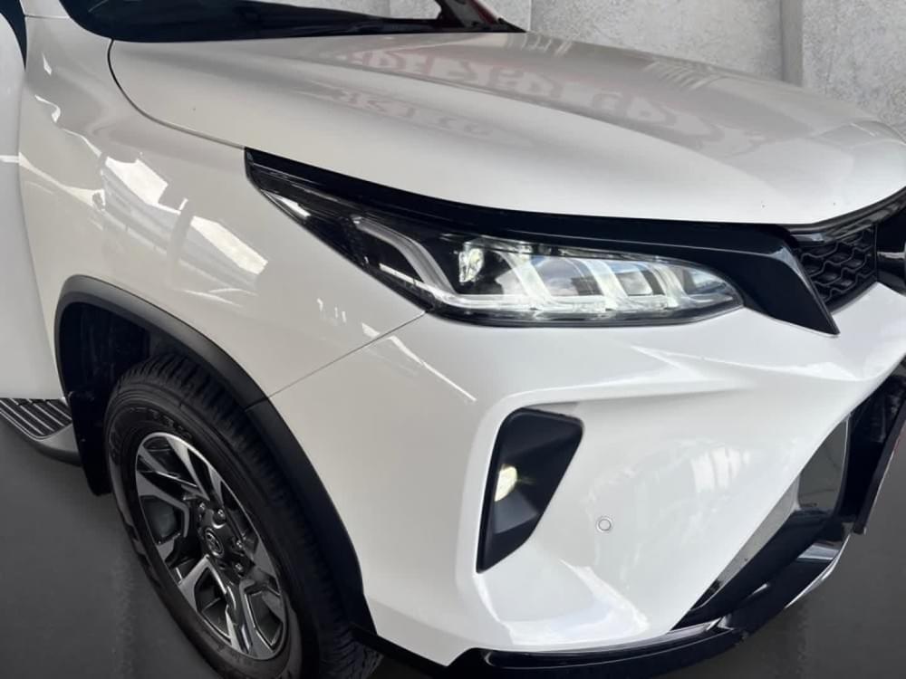 Toyota Fortuner 2.8 Gd-6 Rb At