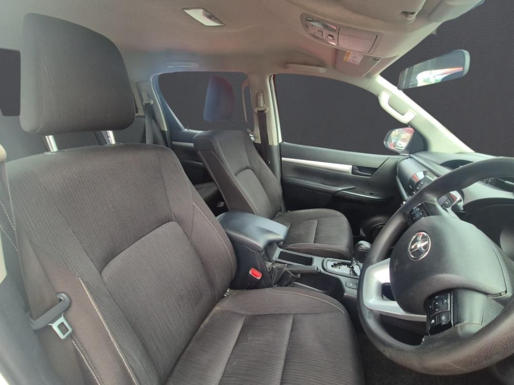 Toyota Hilux 2.4 Gd-6 Raider 4X4 At D Cab