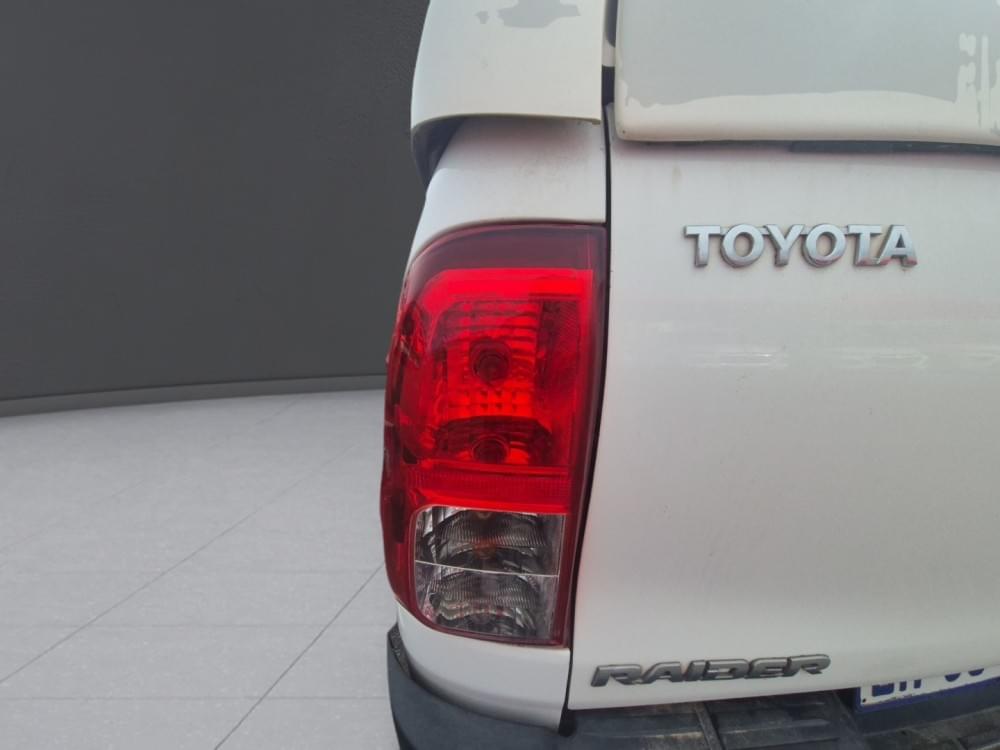 Toyota N/A 2.4 Gd-6 Raider 4X4 At D Cab