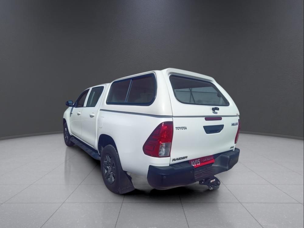 Toyota Hilux 2.4 Gd-6 Raider 4X4 6At D Cab
