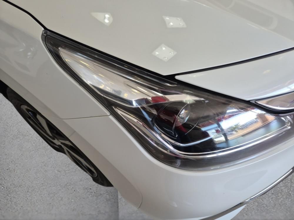 Toyota Starlet 1.5 Xs At