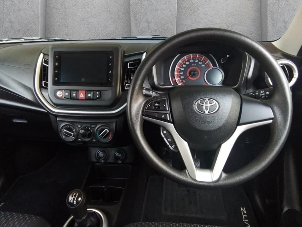 Toyota Vitz 1.0 Xr