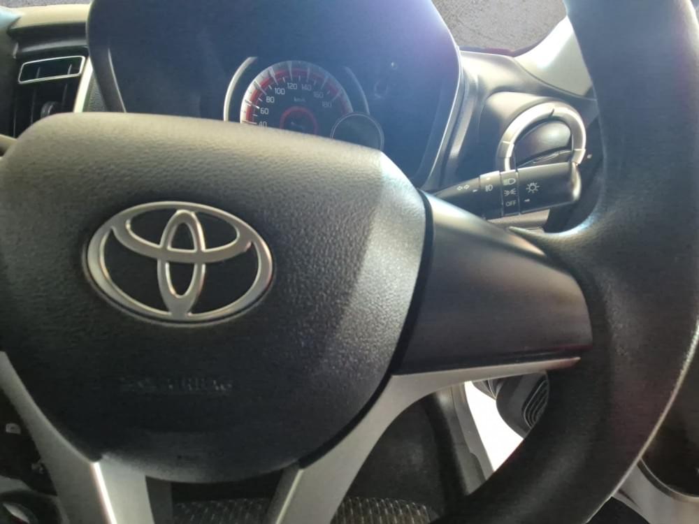 Toyota Vitz 1.0 Xr