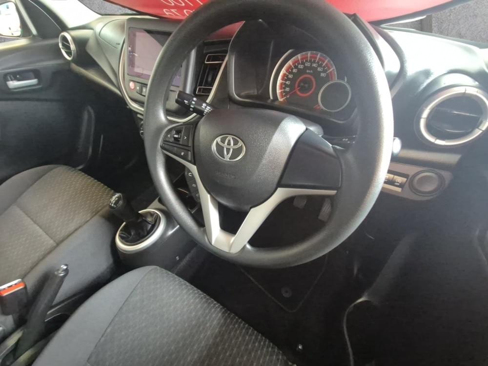 Toyota Vitz 1.0 Xr