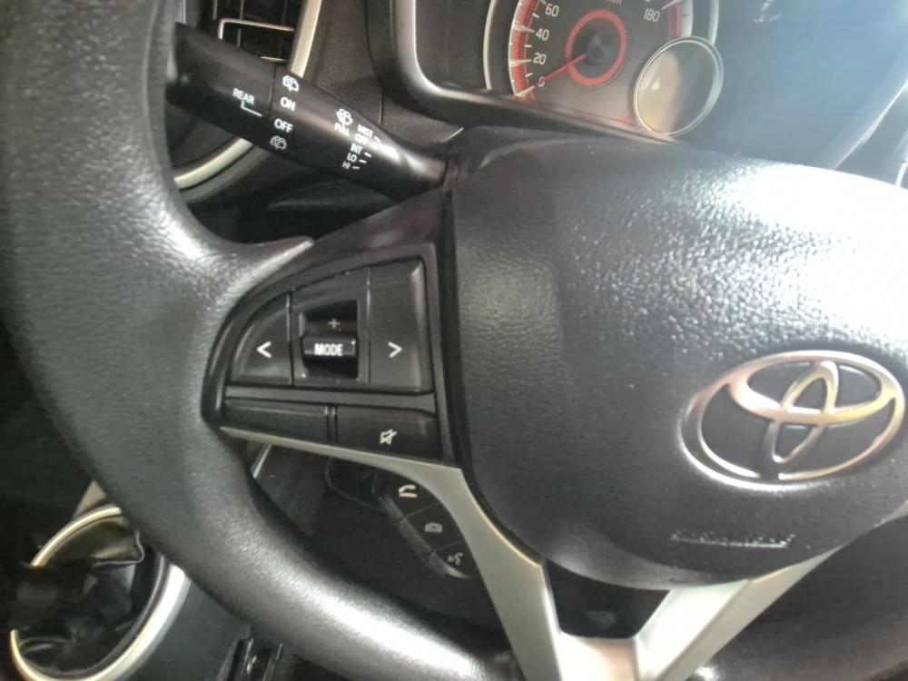 Toyota Vitz 1.0 Xr