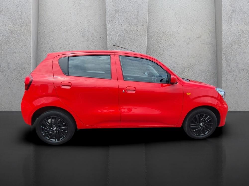 Toyota Vitz 1.0 Xr Amt