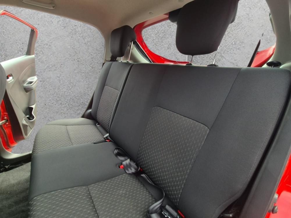 Toyota Vitz 1.0 Xr Amt