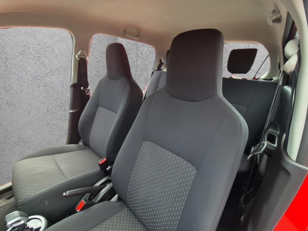 Toyota Vitz 1.0 Xr Amt