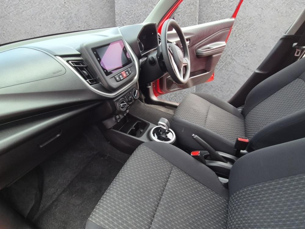 Toyota Vitz 1.0 Xr Amt