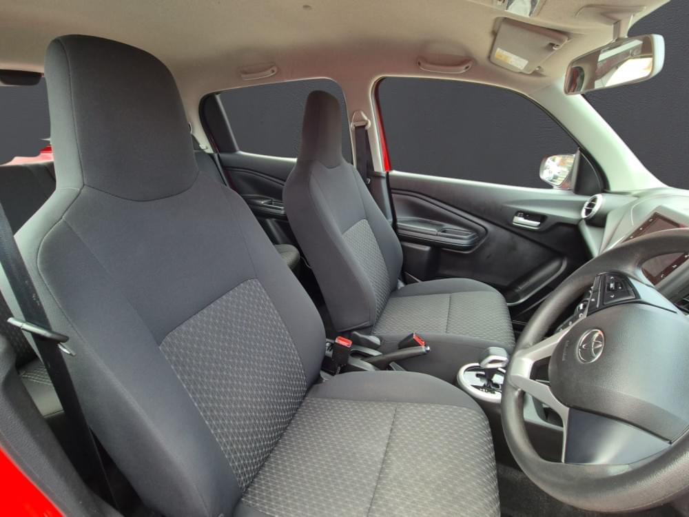 Toyota Vitz 1.0 Xr Amt