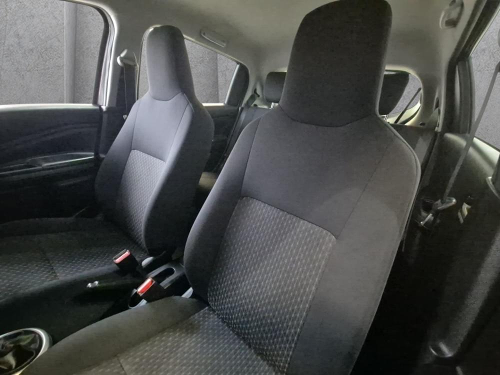 Toyota Vitz 1.0 Xr