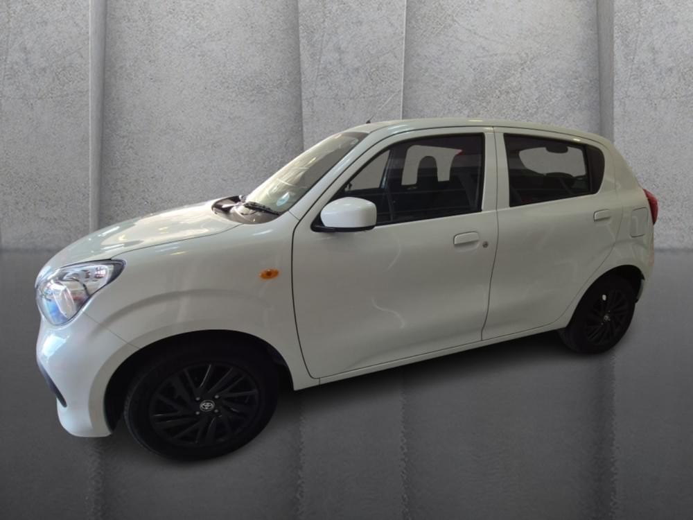 Toyota Vitz 1.0 Xr Amt
