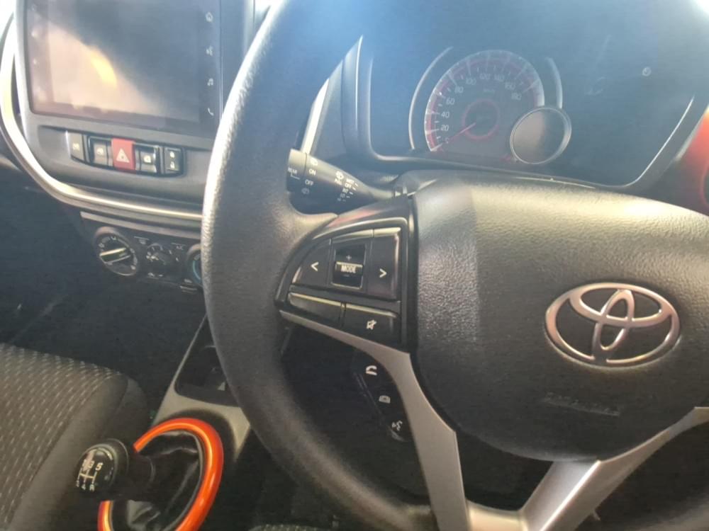 Toyota Vitz 1.0 Xr X-Cite