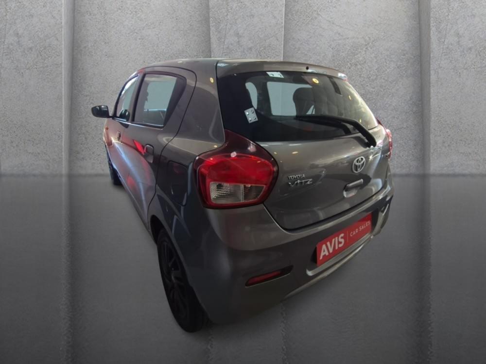Toyota Vitz 1.0 Xr Amt