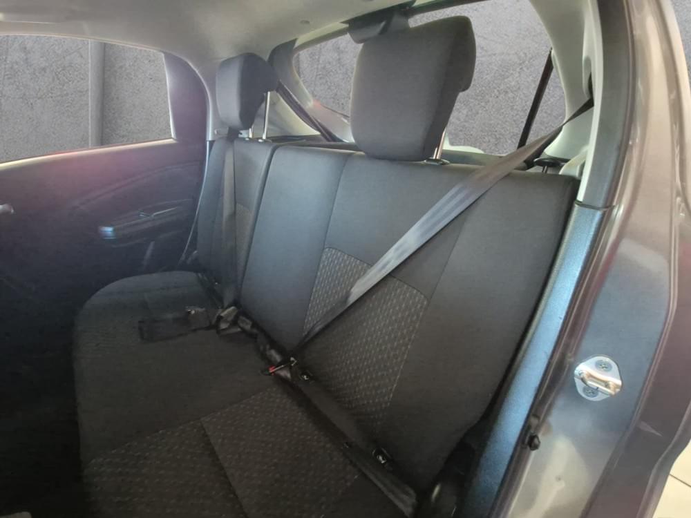 Toyota Vitz 1.0 Xr Amt