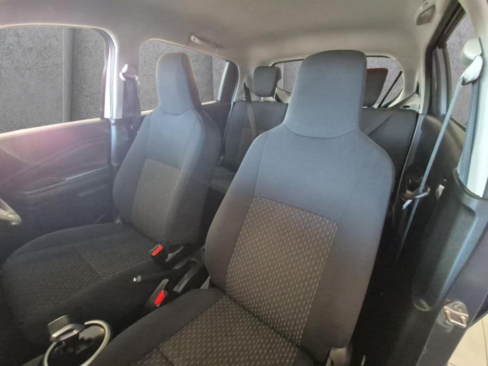 Toyota Vitz 1.0 Xr Amt