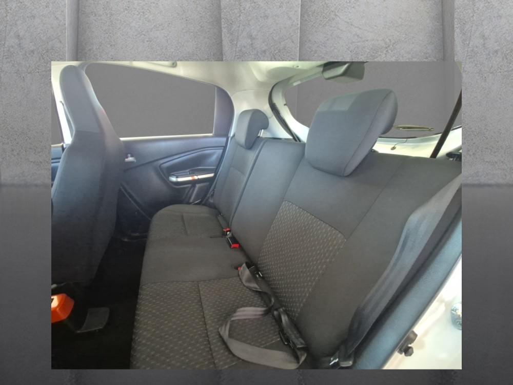 Toyota Vitz 1.0 Xr X-Cite