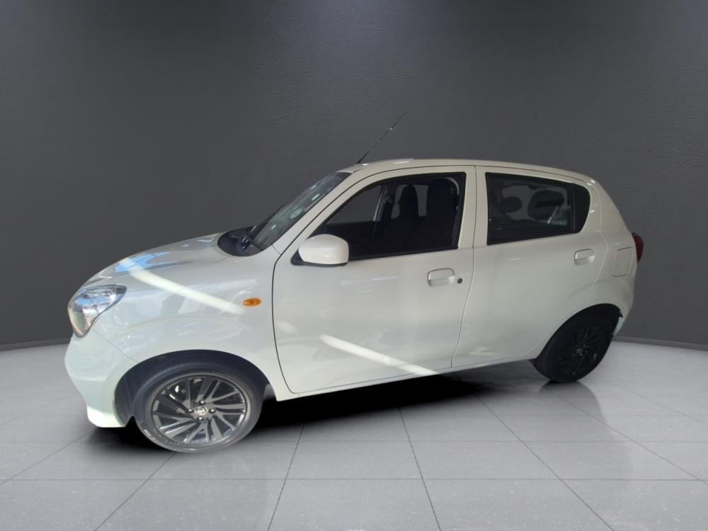 Toyota Vitz 1.0 Xr Amt
