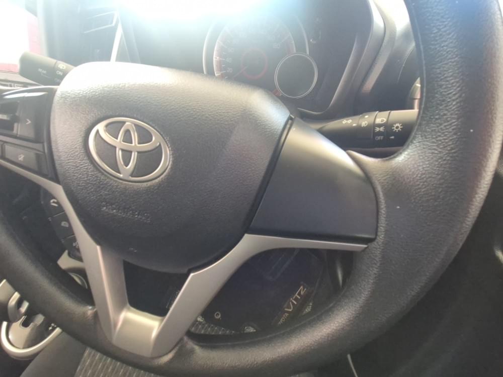 Toyota Vitz 1.0 Xr Amt