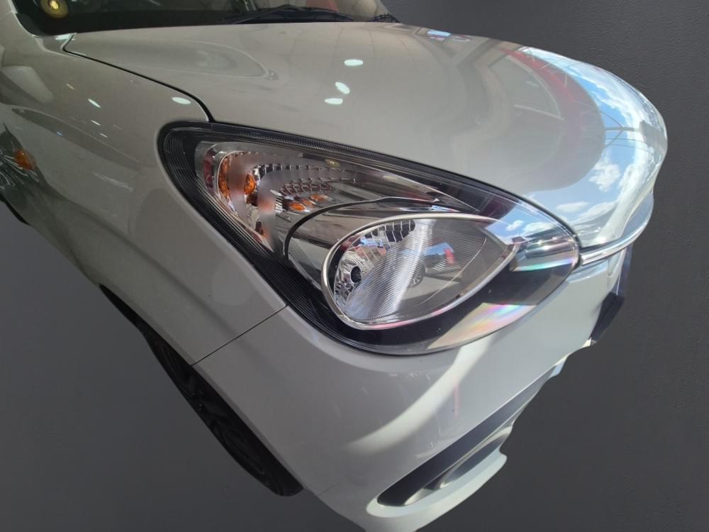 Toyota Vitz 1.0 Xr Amt