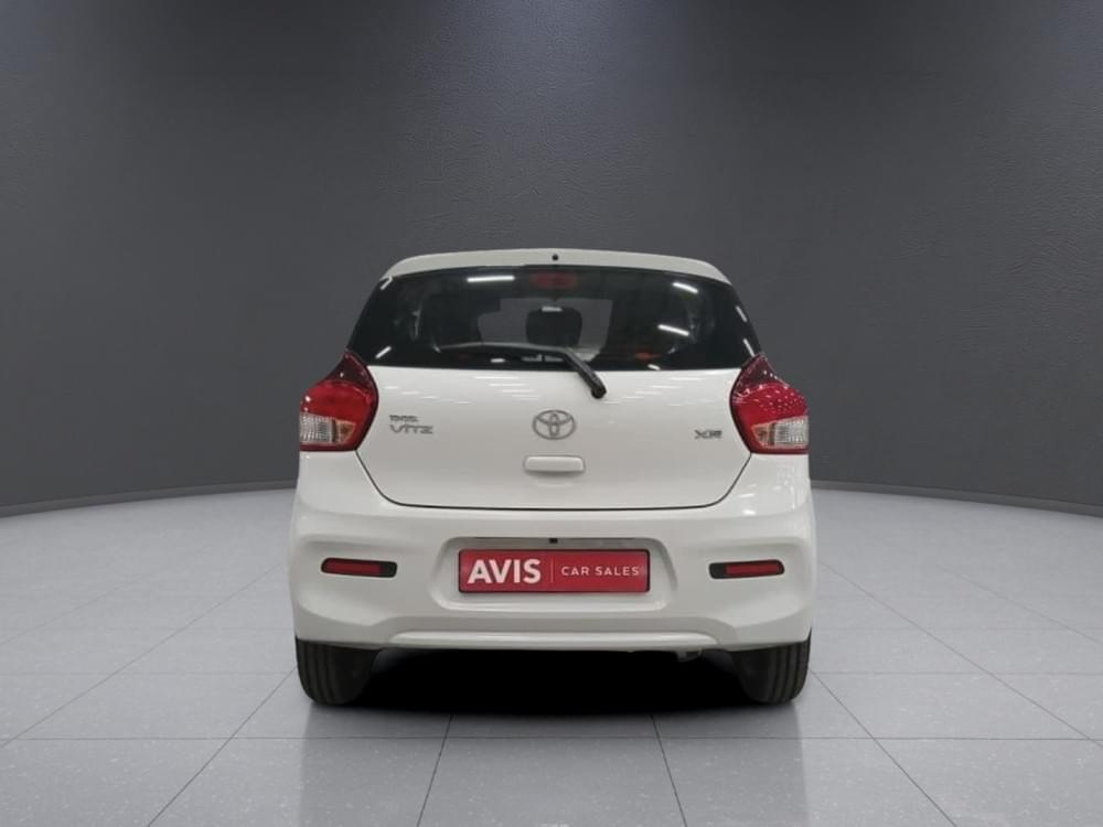 Toyota Vitz 1.0 Xr Amt
