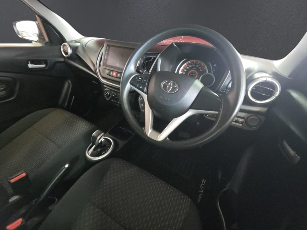 Toyota Vitz 1.0 Xr Amt
