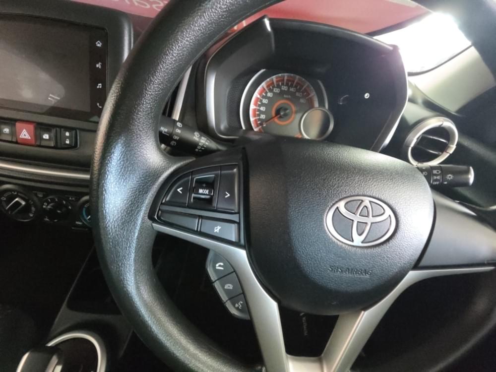 Toyota Vitz 1.0 Xr Amt